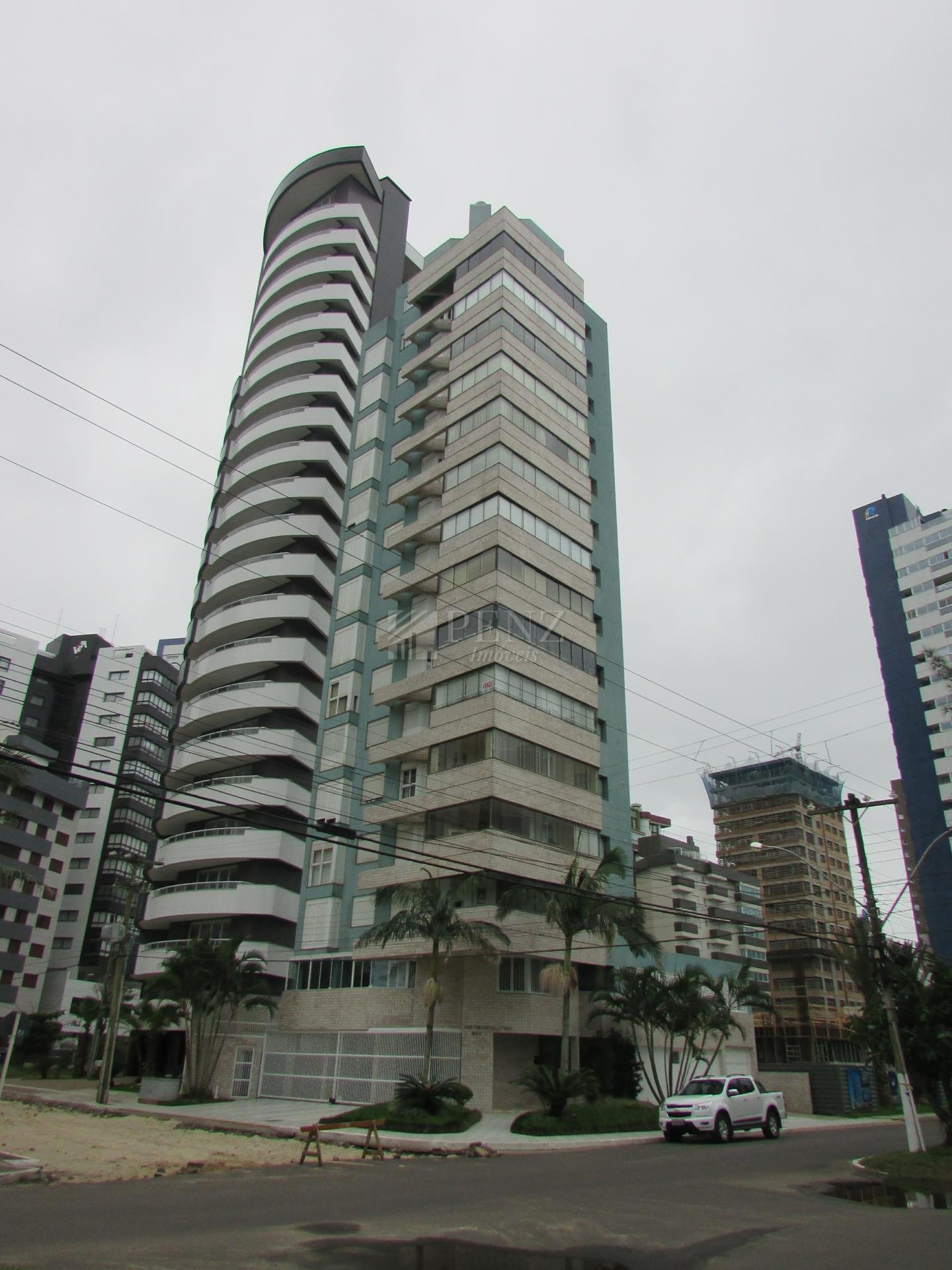 Apartamento 3 Dorm.