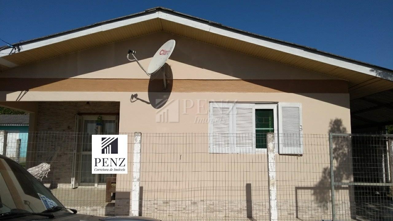 Casa 3 Dorm.