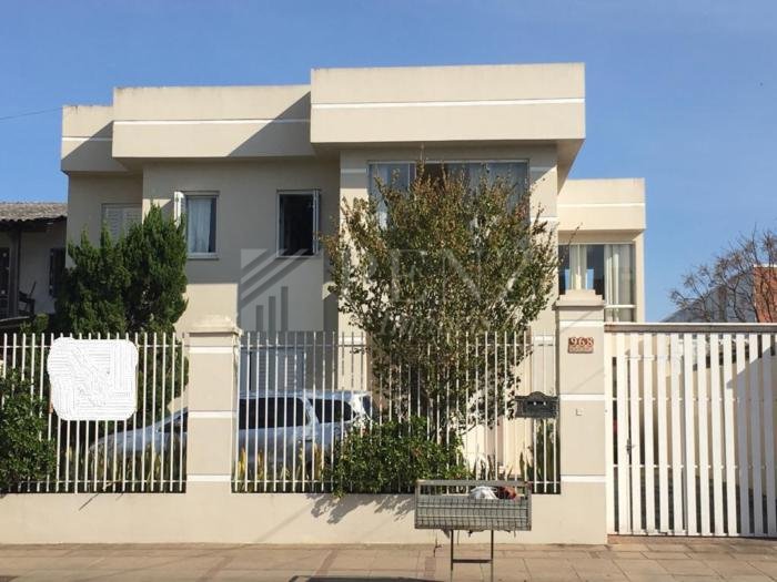 Casa 5 Dorm.