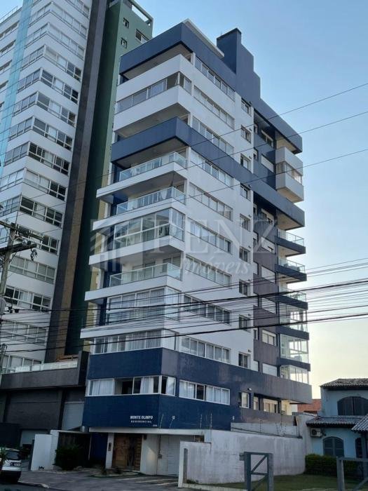 Cobertura 3 Dorm.