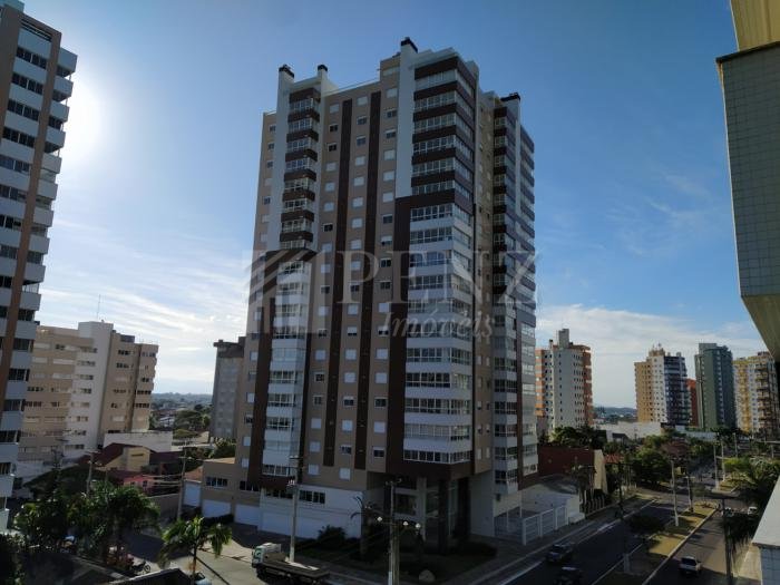 Apartamento 3 Dorm.