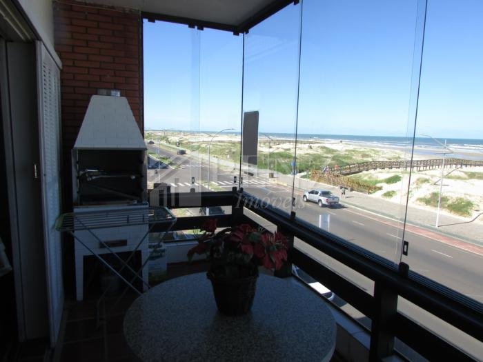 Apartamento 3 Dorm.