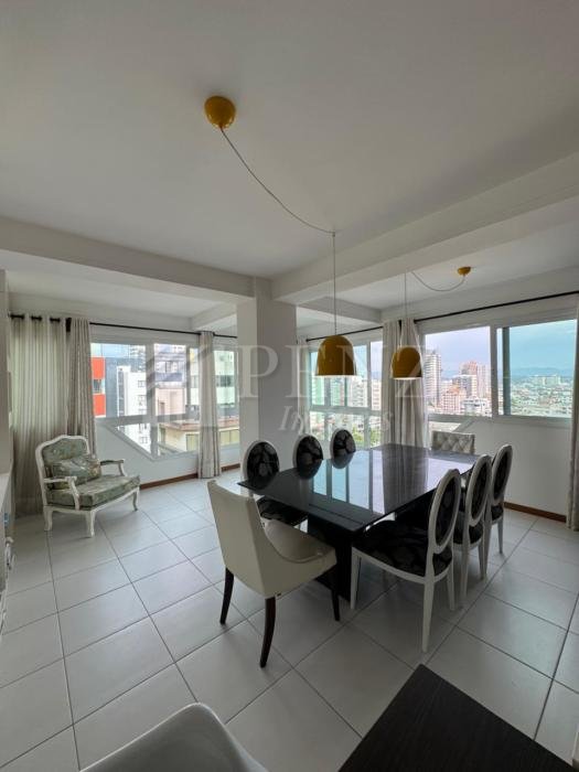 Apartamento 3 Dorm.