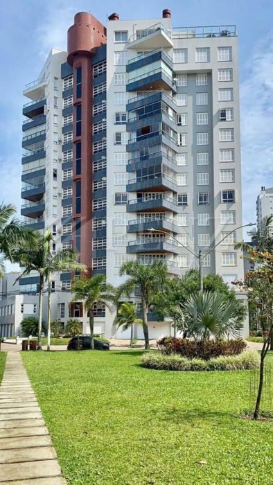 Apartamento 4 Dorm.